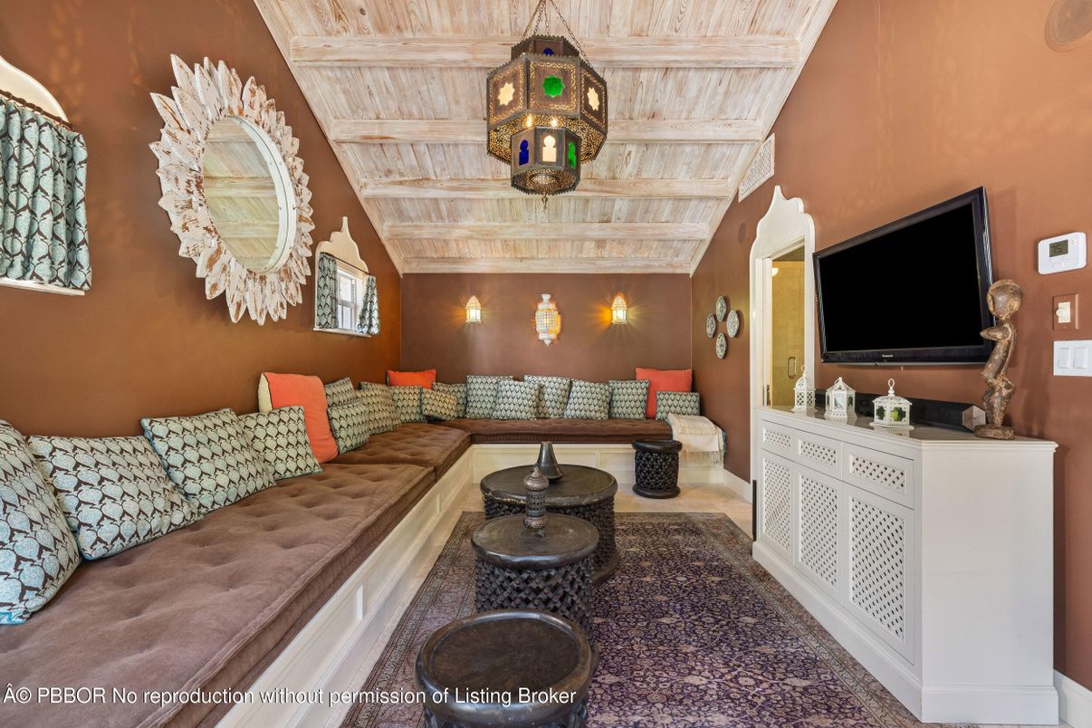 Interior, Living room, Wooden Ceilings