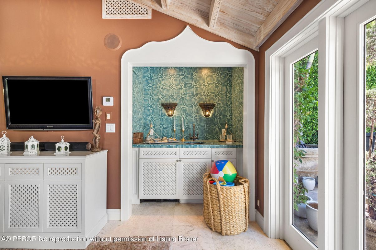 Interior, Wooden Ceilings