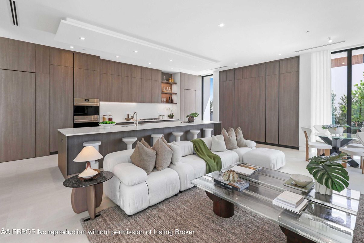 Dining room, Interior, Kitchen, Living room, Recessed Lighting