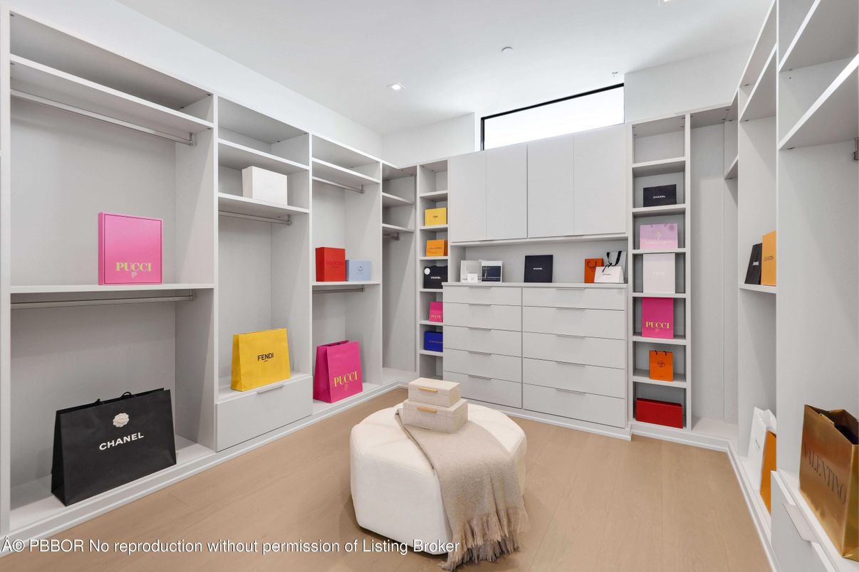 Interior, Recessed Lighting, Walk-in Closets, Wood Texture Flooring