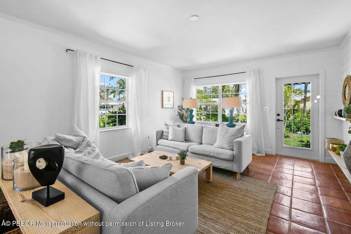 Interior, Living room