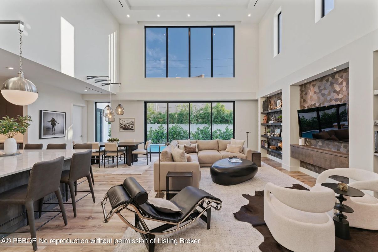 Dining room, Fireplace, Interior, Living room, Pendant Lights, Recessed Lighting, Wood Texture Flooring