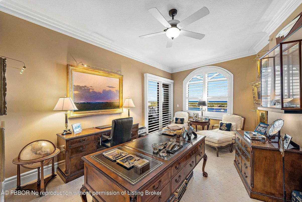 Home Office, Interior, Water