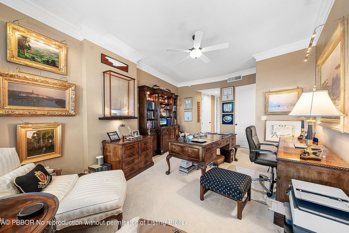 Game Room, Home Office, Interior, Living room