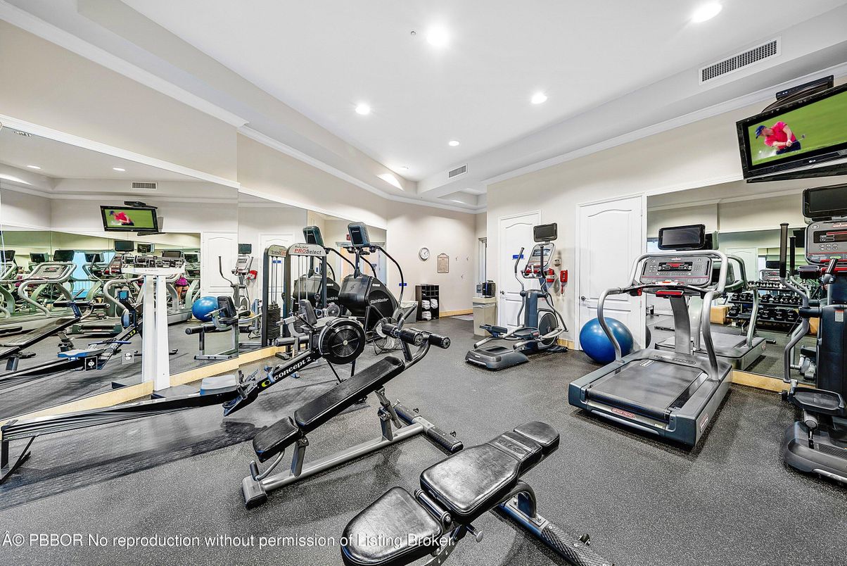 Fitness Equipment, Gym, Interior, Recessed Lighting