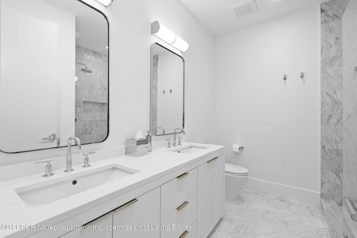Bathroom, Dual Sink Vanities, Interior, Marble, Marble Walls, Recessed Lighting