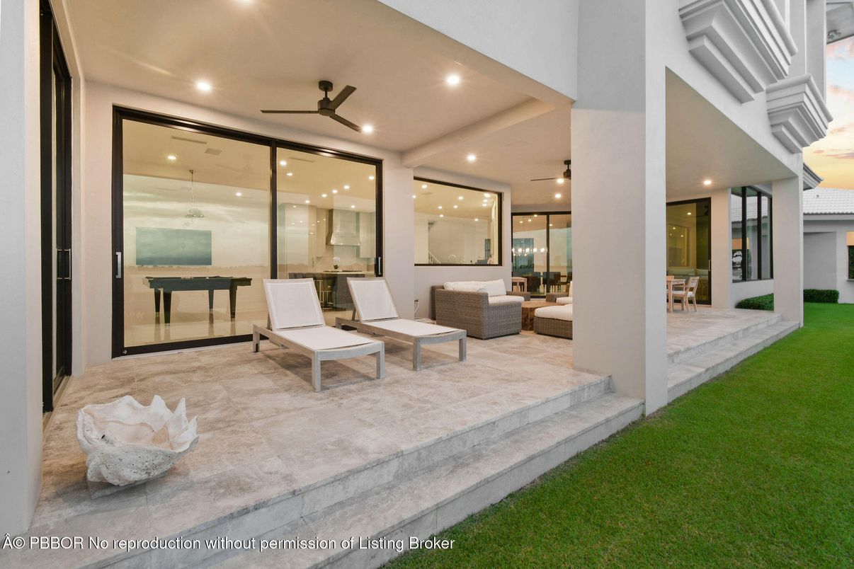 Exterior, Recessed Lighting