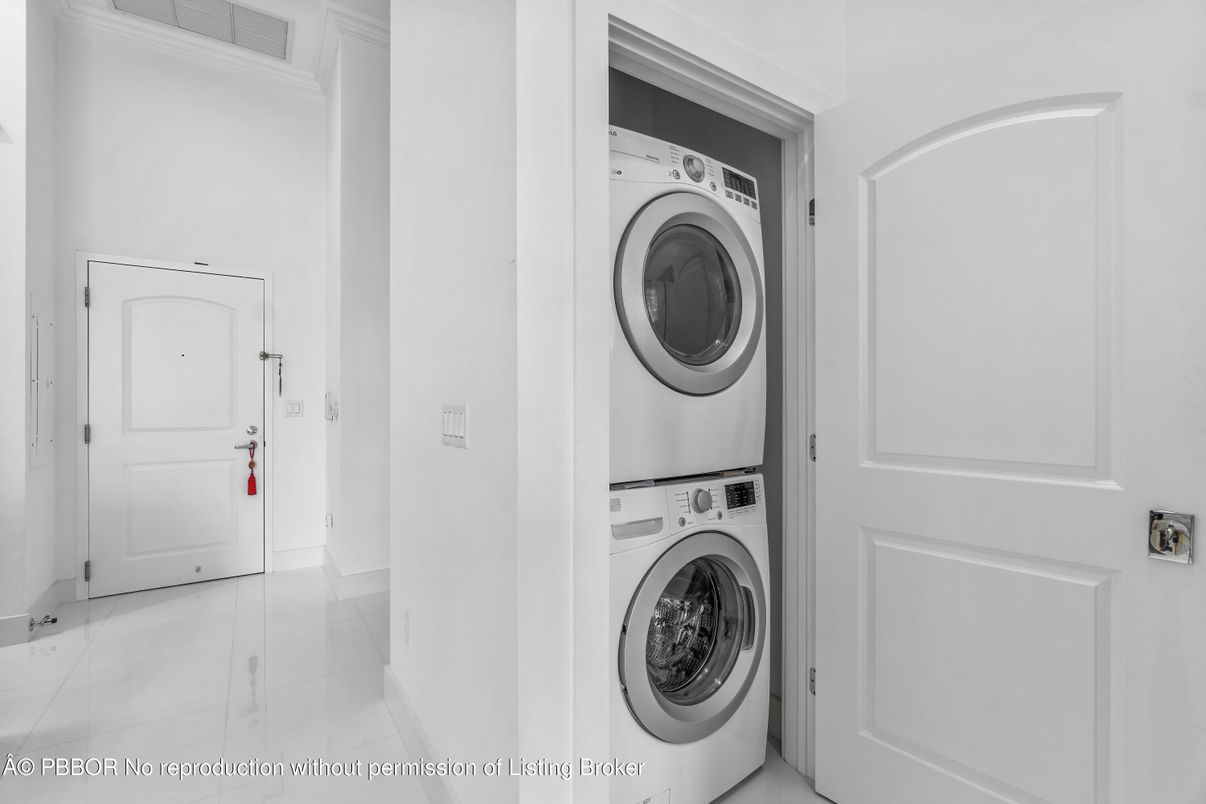 Interior, Utility Closets, Washer