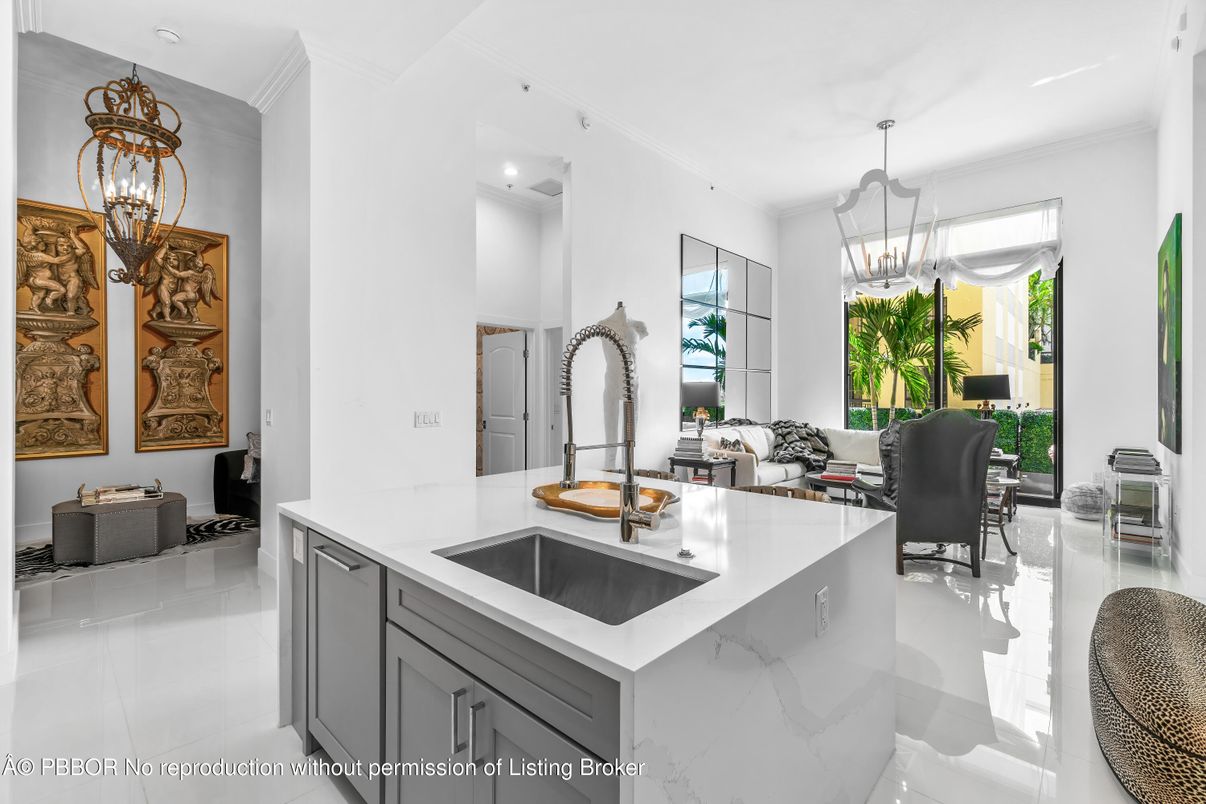 Chandelier, Interior, Kitchen, Living room, Pendant Lights, Recessed Lighting