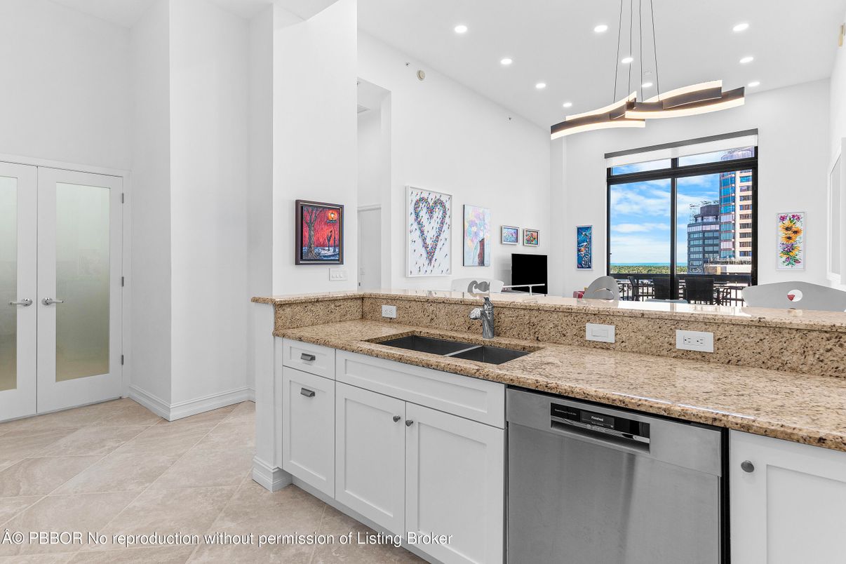 Interior, Kitchen, Pendant Lights, Recessed Lighting