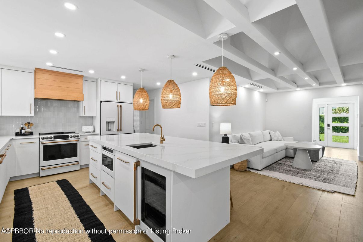 Interior, Kitchen, Living room, Pendant Lights, Recessed Lighting, Stainless Steel Appliances, Wood Texture Flooring
