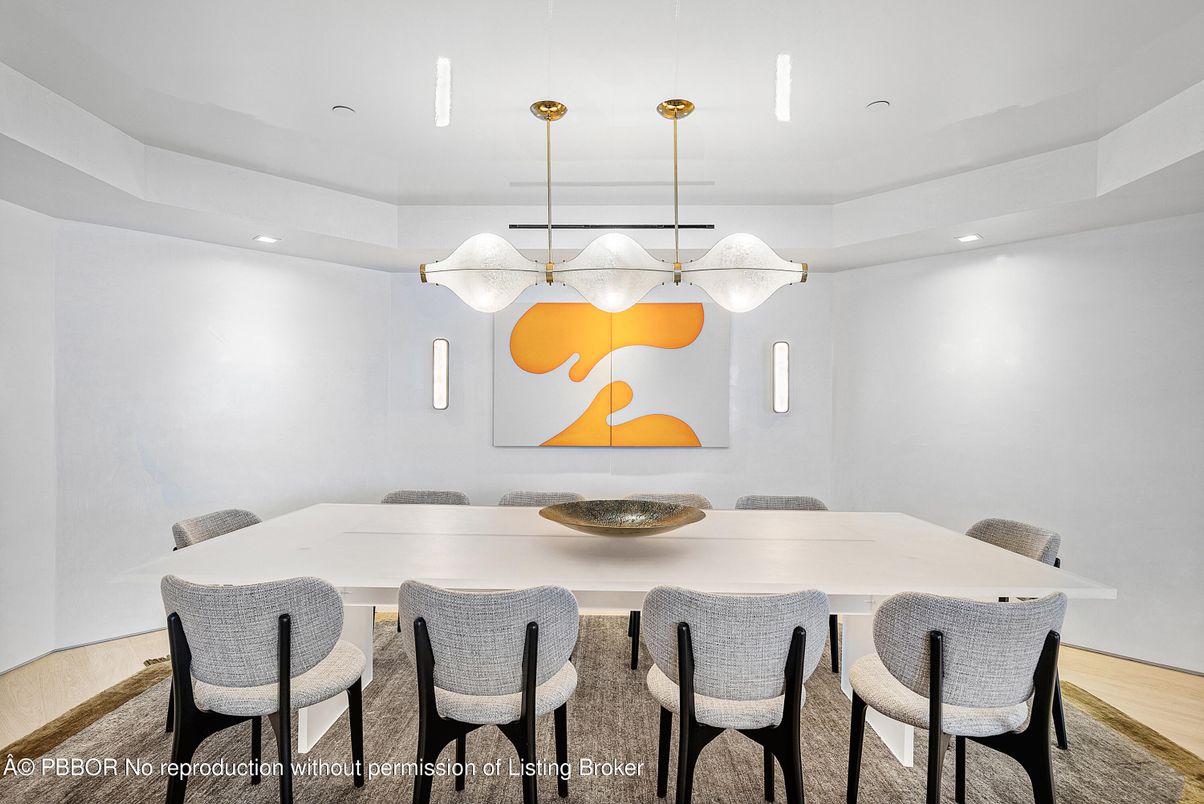 Dining room, Interior, Pendant Lights, Recessed Lighting