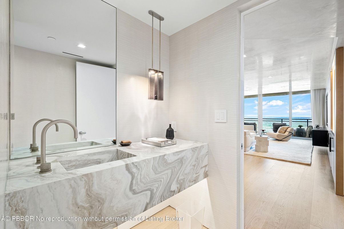 Interior, Kitchen, Living room, Pendant Lights, Recessed Lighting, Water, Wood Texture Flooring