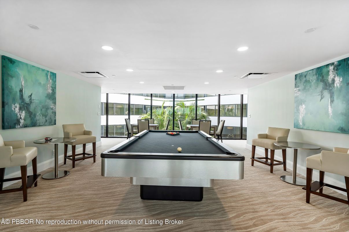 Billiard Table, Game Room, Interior, Recessed Lighting