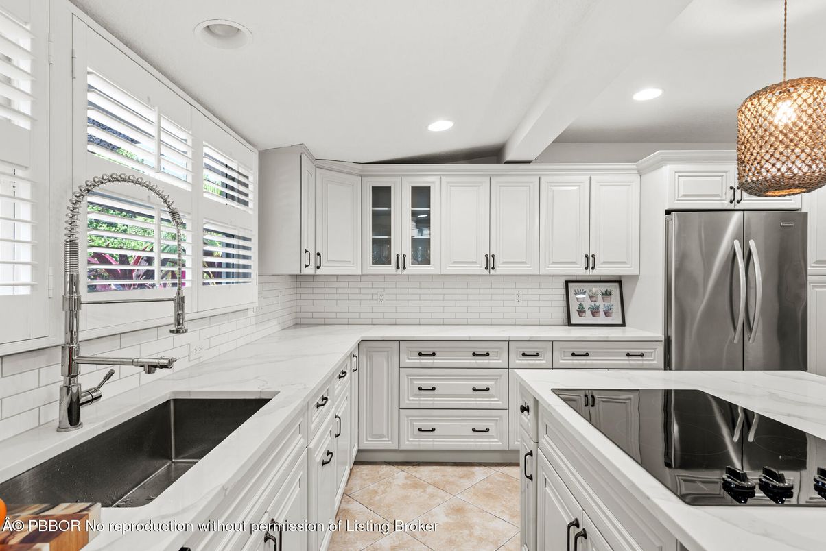 Interior, Kitchen, Pendant Lights, Recessed Lighting