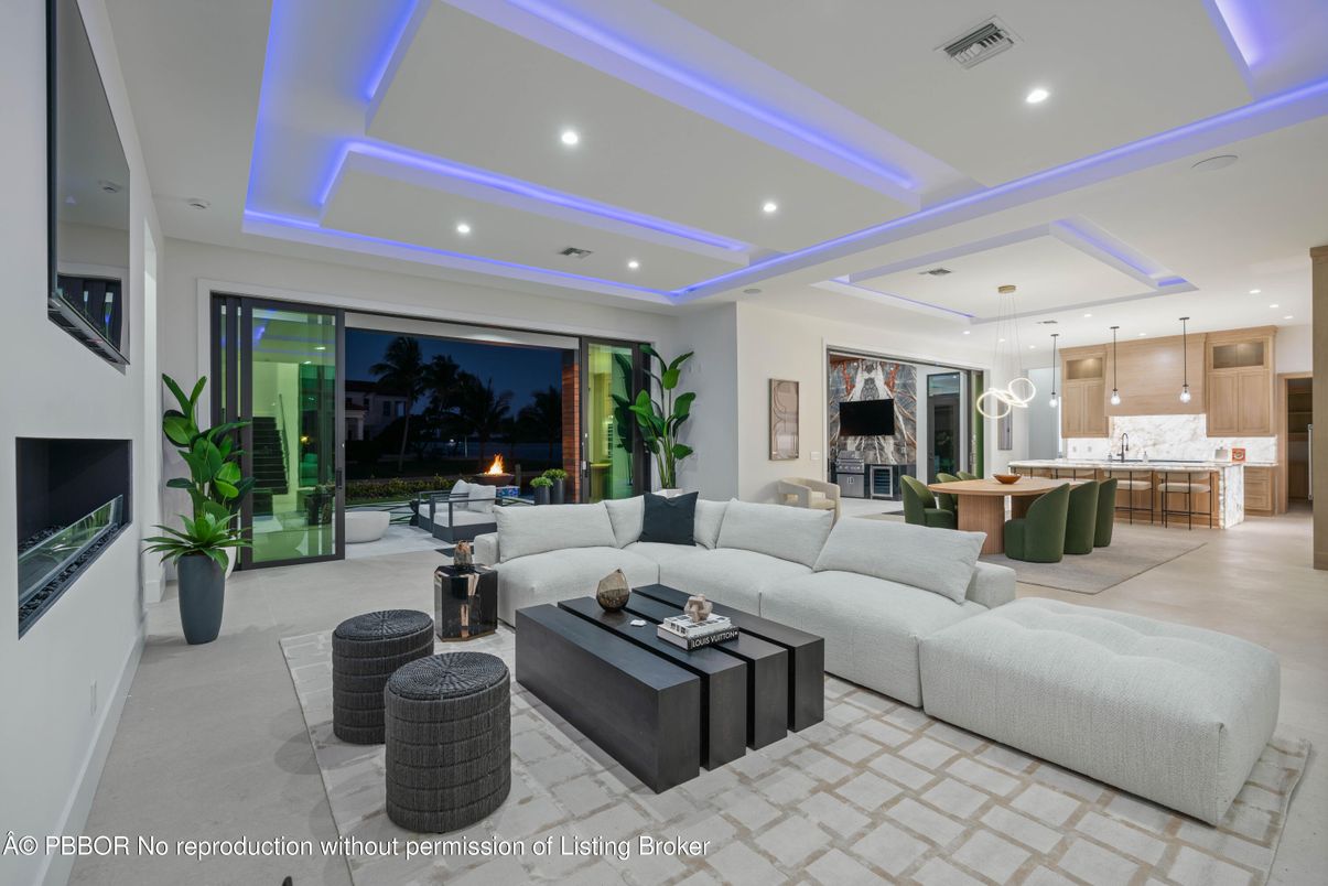 Interior, Kitchen, Living room, Pendant Lights, Recessed Lighting