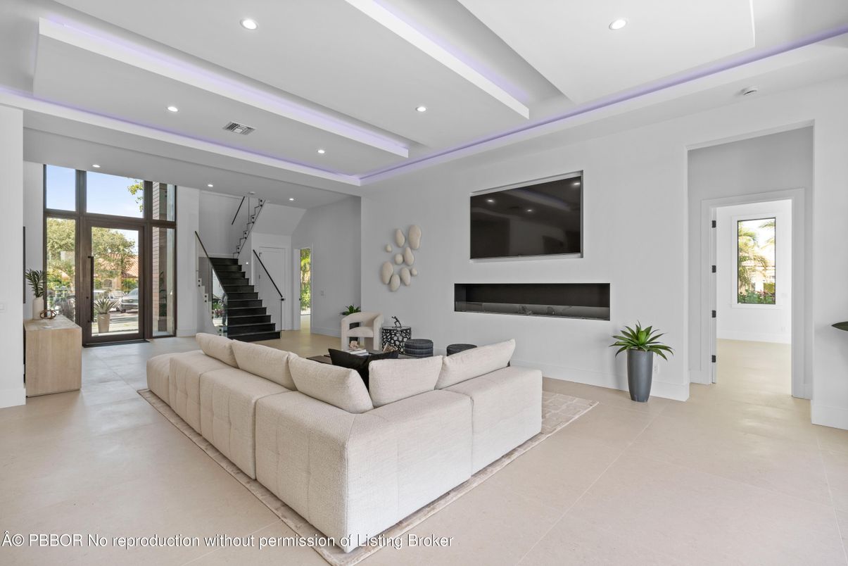 Fireplace, Interior, Living room, Recessed Lighting