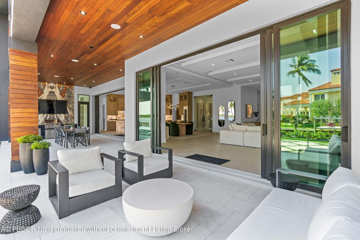 Dining room, Interior, Living room, Recessed Lighting, Wooden Ceilings