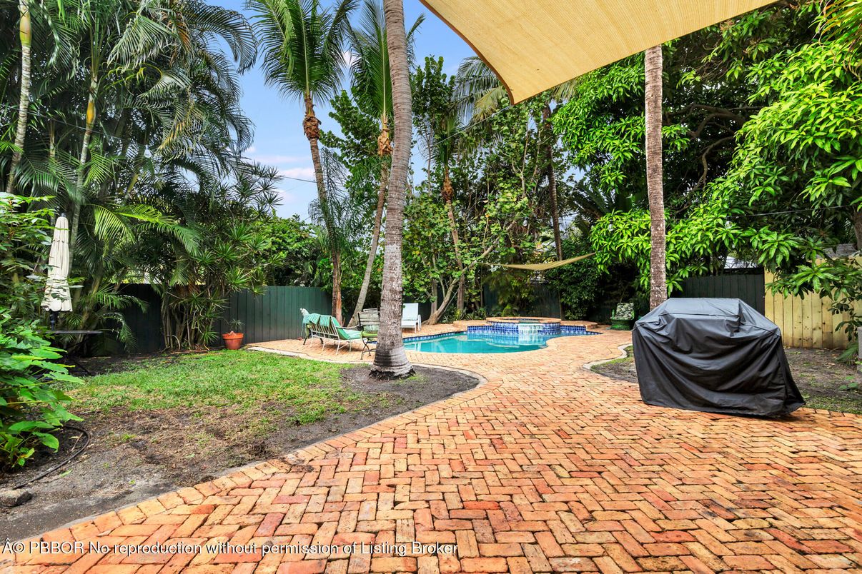 DE Listing image placeholder