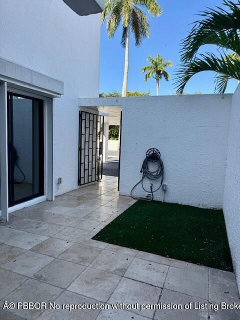 DE Listing image placeholder