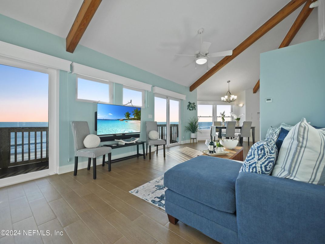 Chandelier, Interior, Living room, Water, Wooden Beams, Wood Texture Flooring