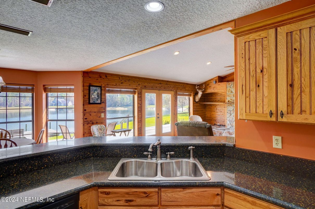 Interior, Kitchen, Recessed Lighting, Water, Wooden Walls