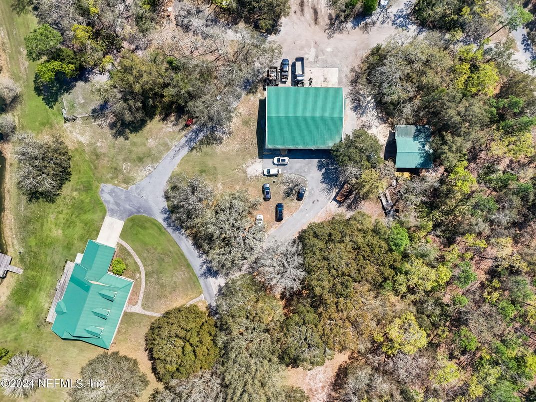 Exterior, Drone