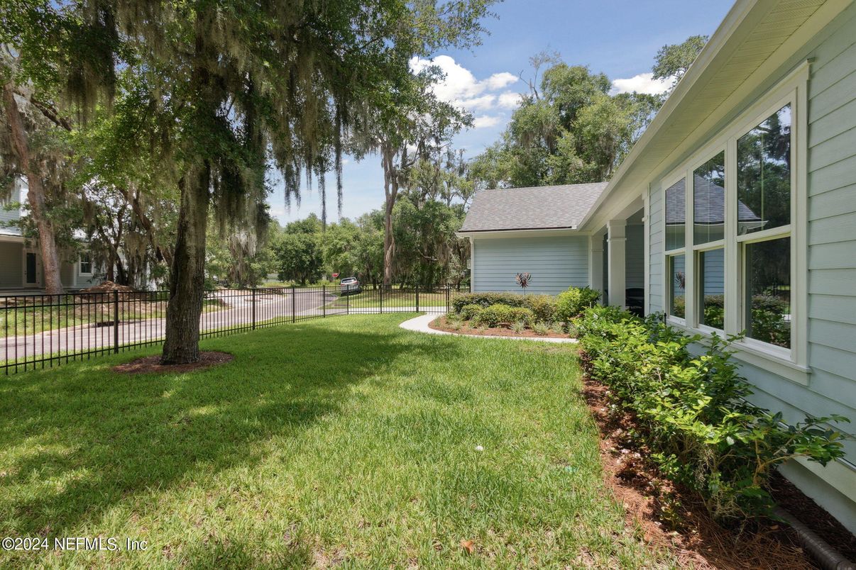Backyard, Exterior