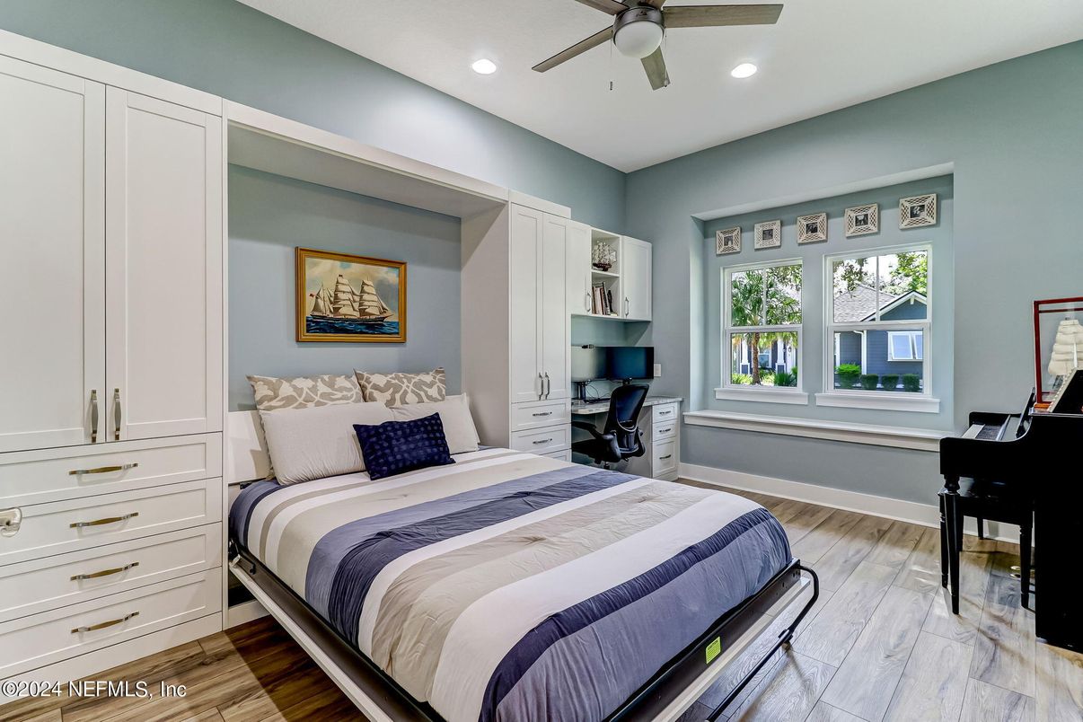 Bedroom, Interior, Recessed Lighting, Wood Texture Flooring
