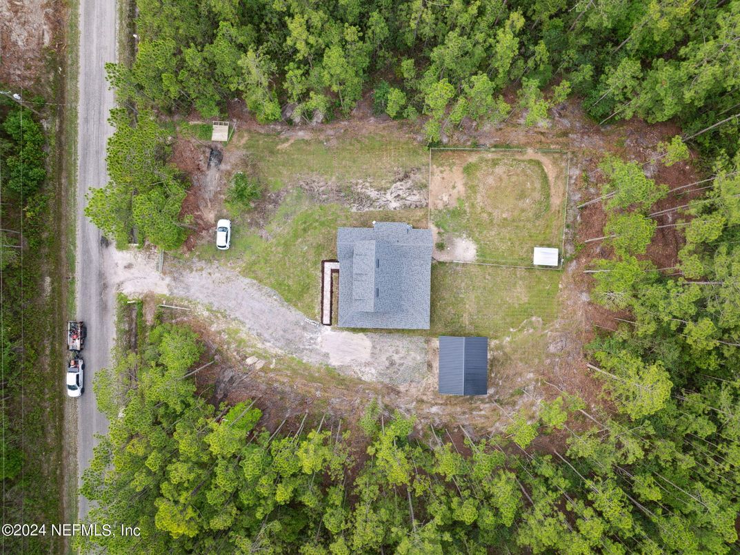 Exterior, Drone