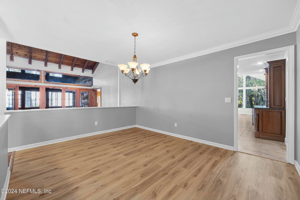 Chandelier, Empty room, Interior, Wood Texture Flooring