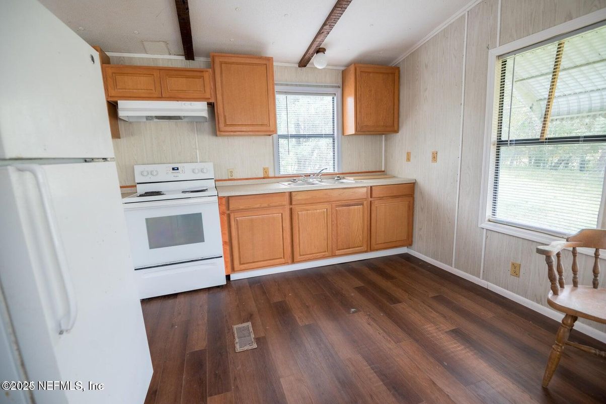 Interior, Kitchen, Wood Texture Flooring