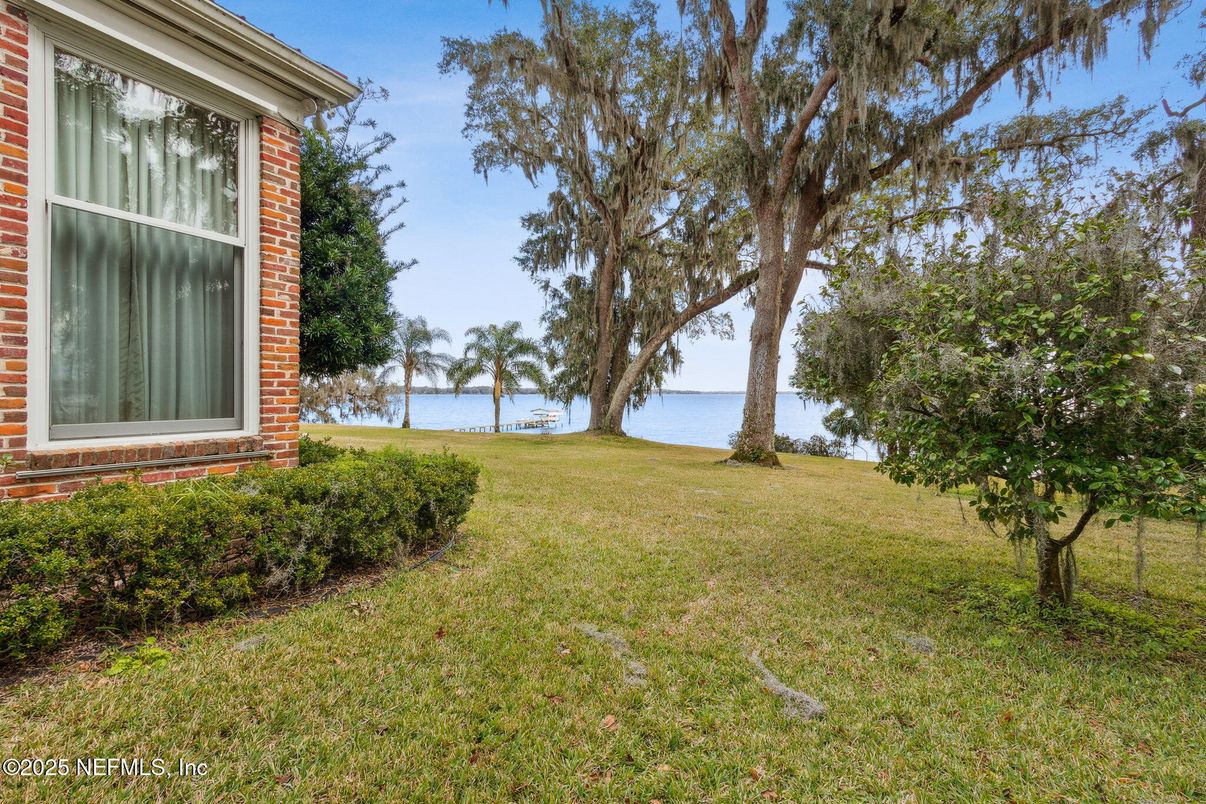 Backyard, Exterior, Water