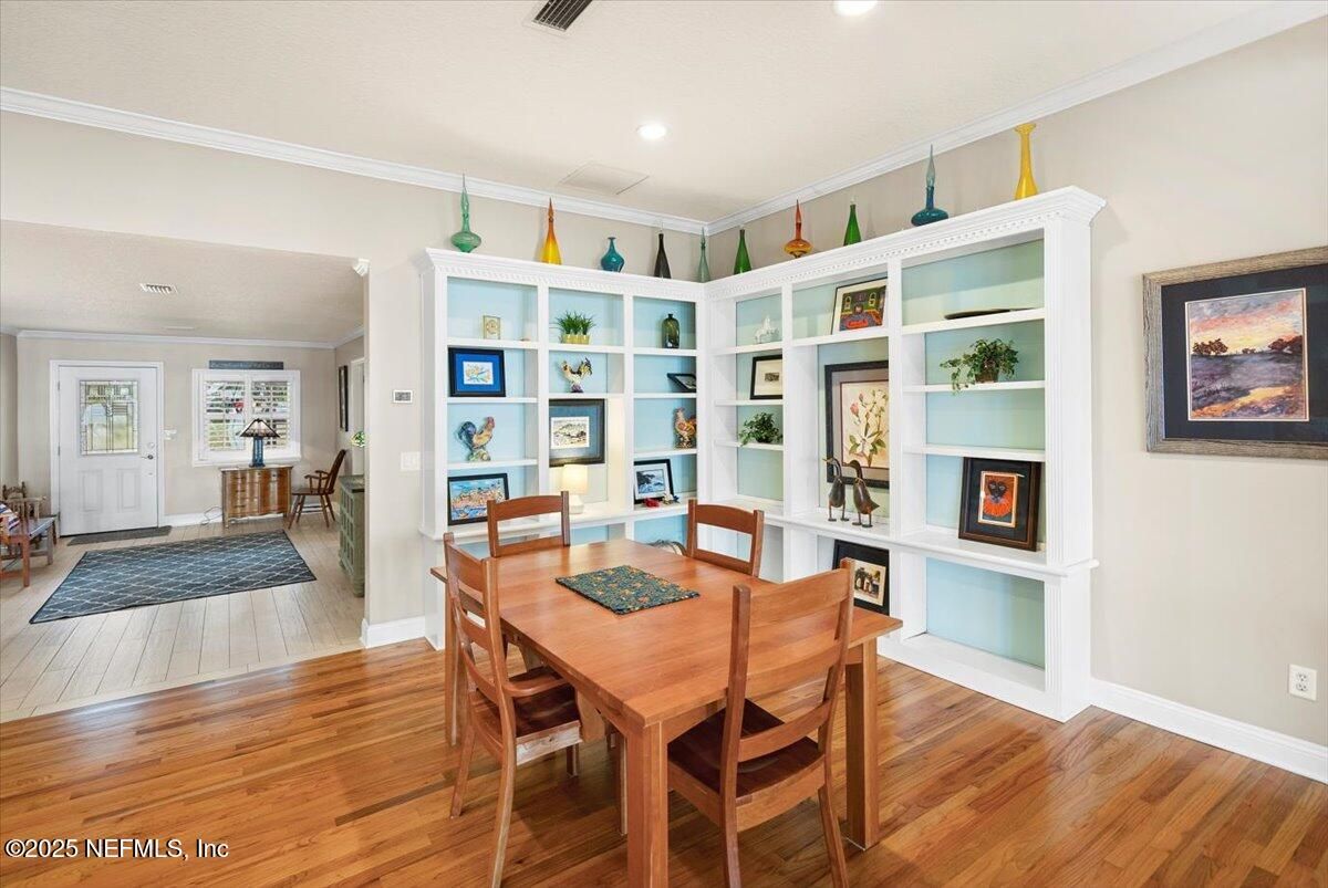 Dining room, Interior, Recessed Lighting, Wood Texture Flooring