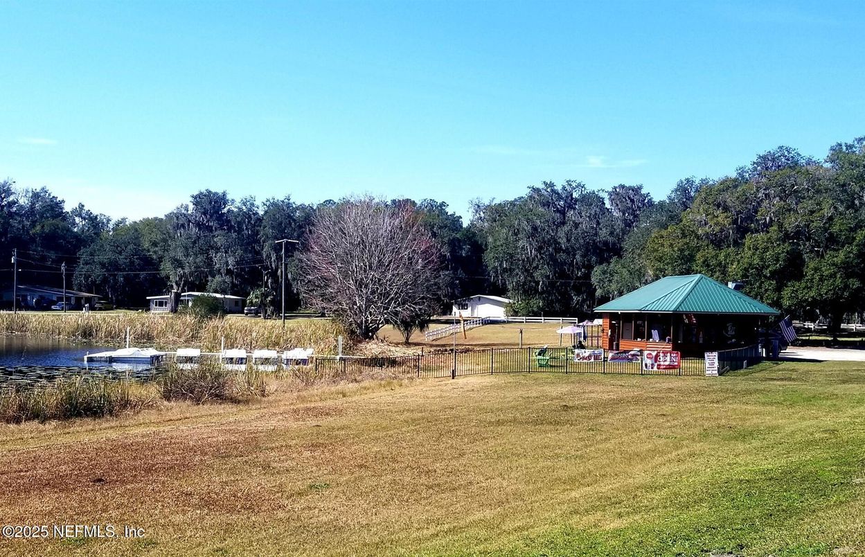 Backyard, Exterior, Lake