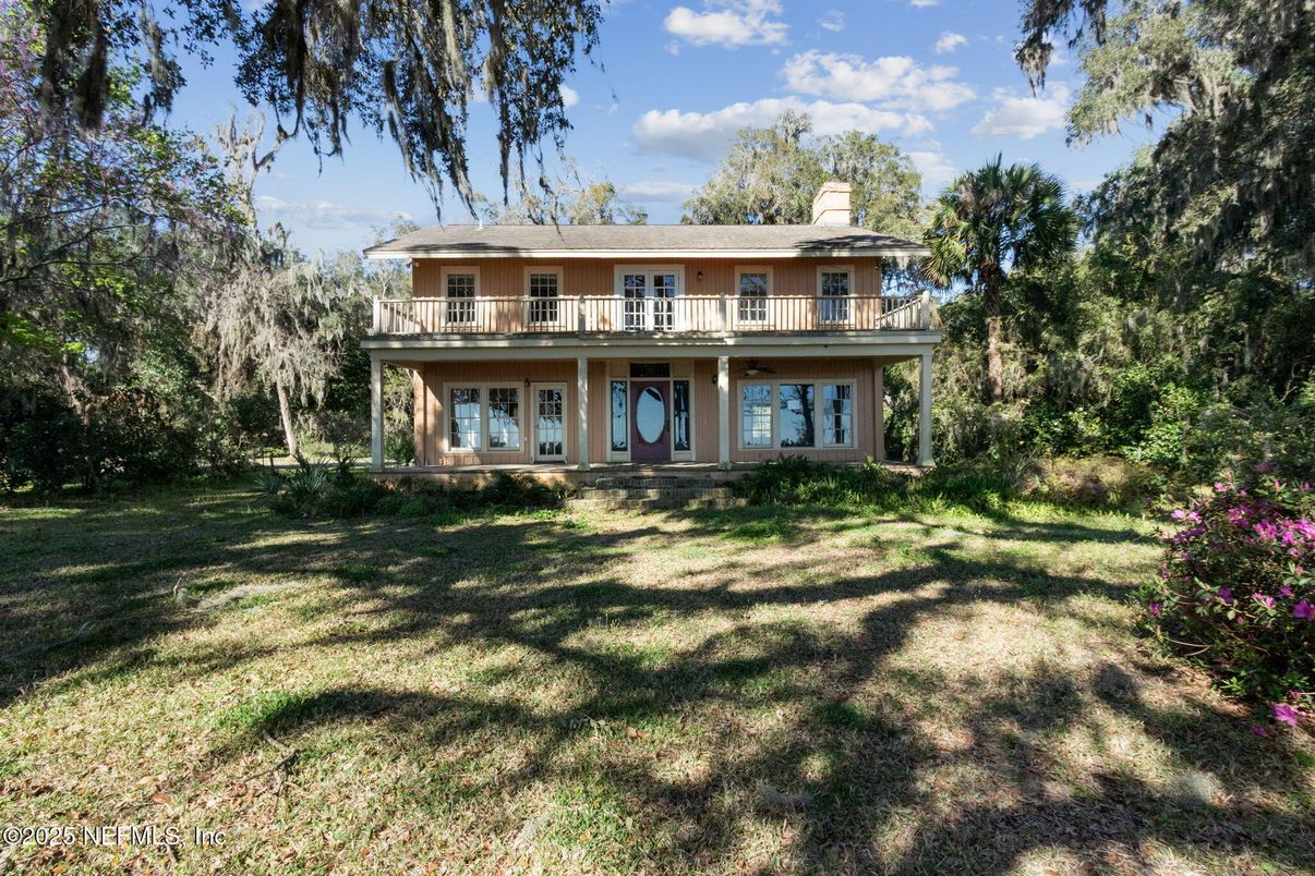 Backyard, Exterior, Facade, Georgian