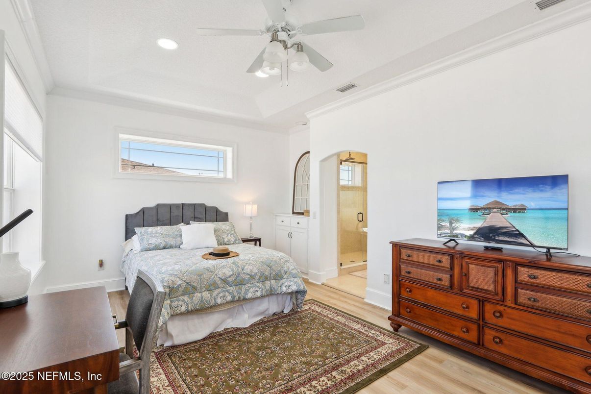Bedroom, Interior, Recessed Lighting, Water, Wood Texture Flooring