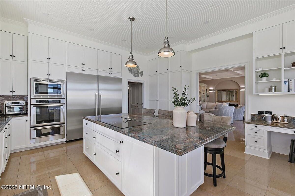 Interior, Kitchen, Pendant Lights, Stainless Steel Appliances