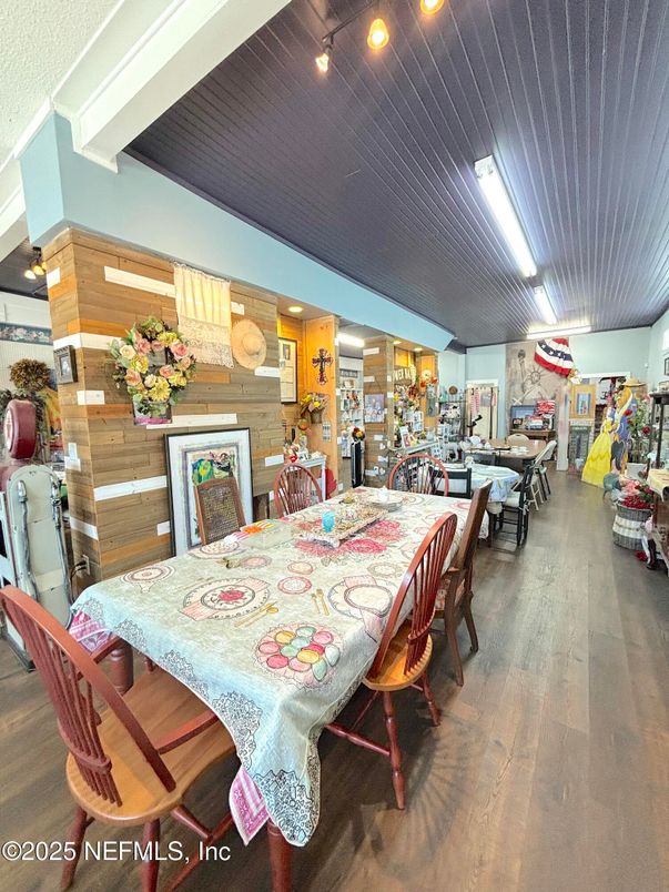 Dining room, Interior, Wood Texture Flooring, Wooden Walls