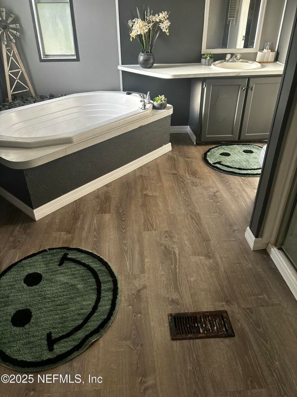 Bathroom, Interior, Wood Texture Flooring