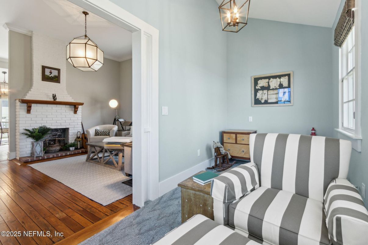 Bedroom, Fireplace, Interior, Pendant Lights, Wood Texture Flooring