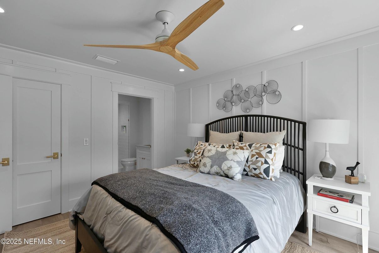 Bedroom, Interior, Recessed Lighting