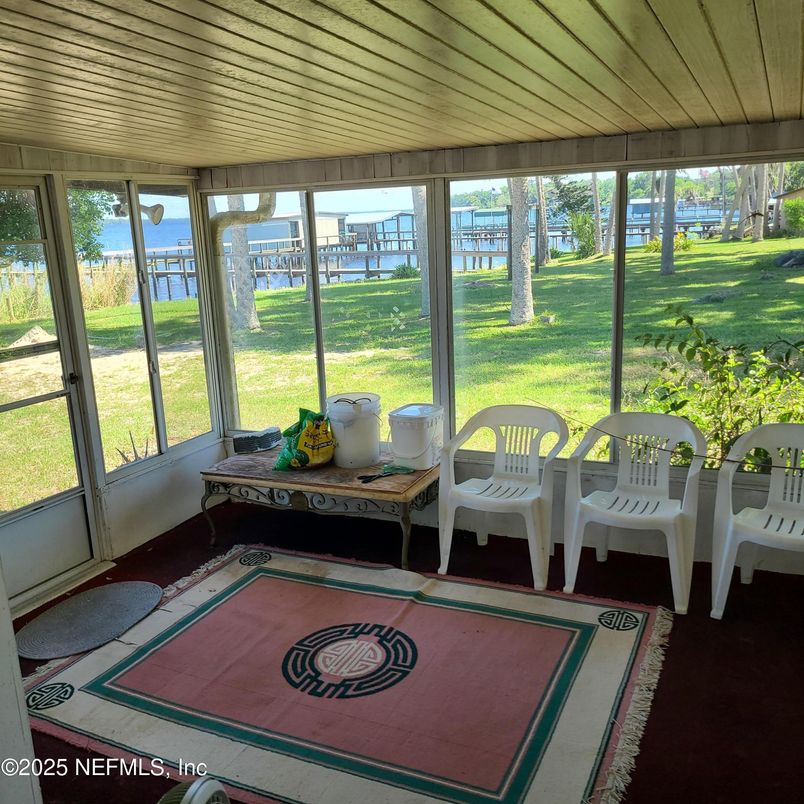 Interior, Sun Room, Water, Wooden Ceilings