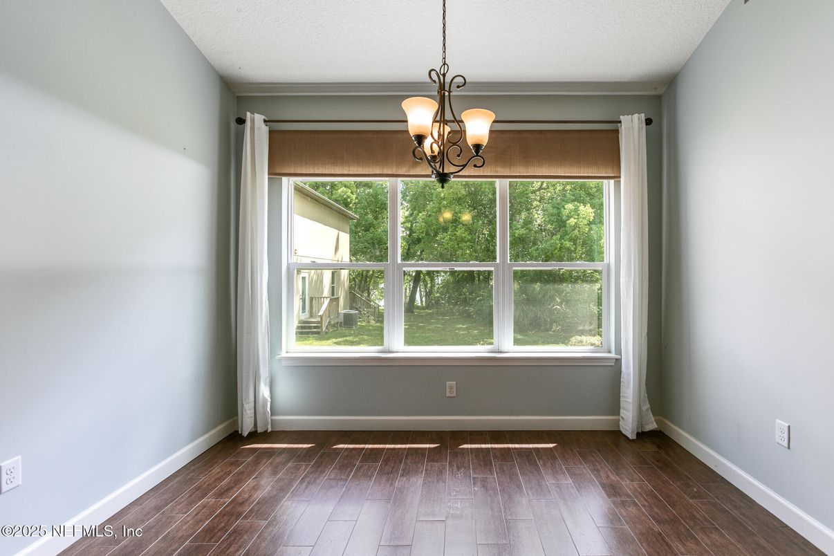 Chandelier, Empty room, Interior, Pendant Lights, Wood Texture Flooring