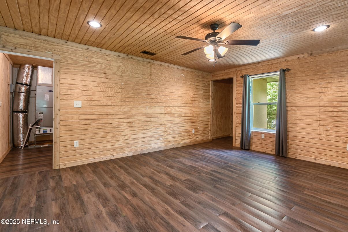 Empty room, Interior, Recessed Lighting, Wooden Ceilings, Wood Texture Flooring, Wooden Walls