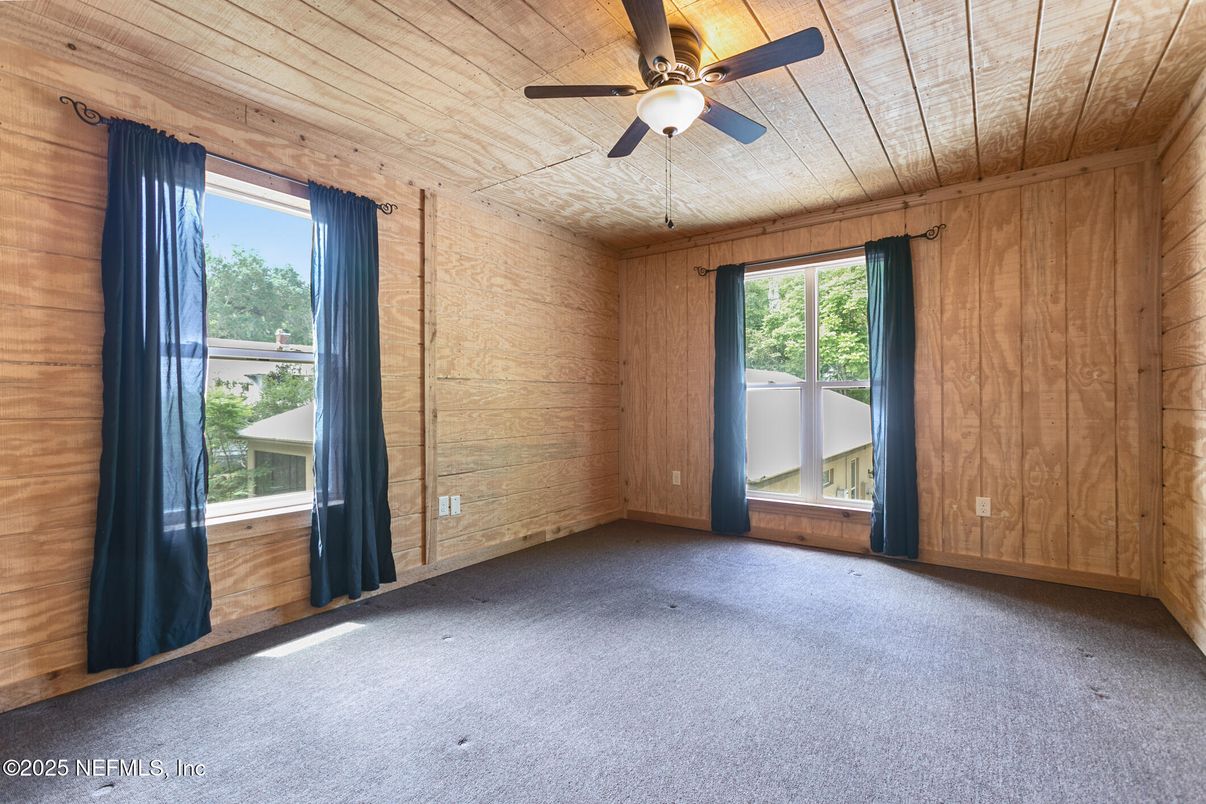 Empty room, Interior, Wooden Ceilings, Wooden Walls