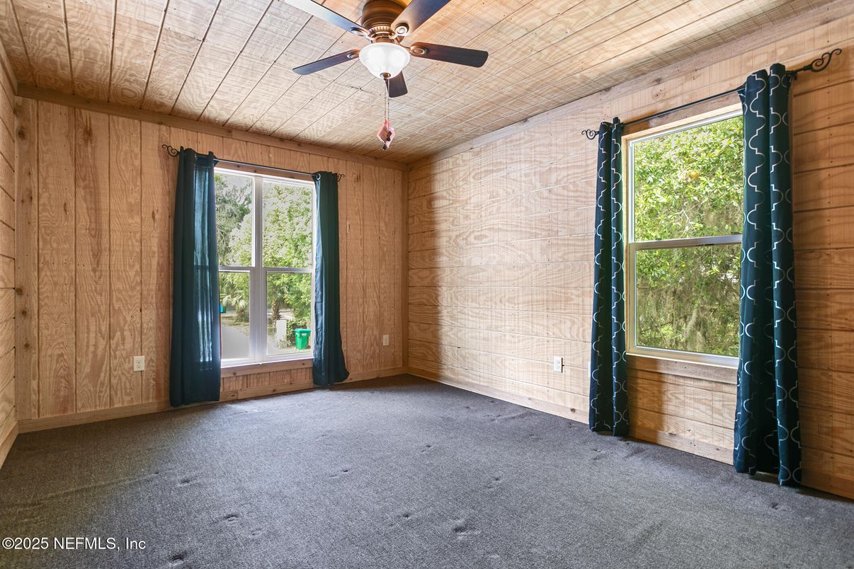 Empty room, Interior, Wooden Ceilings, Wooden Walls