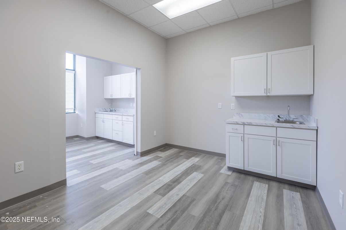 Empty room, Interior, Kitchen, Wood Texture Flooring