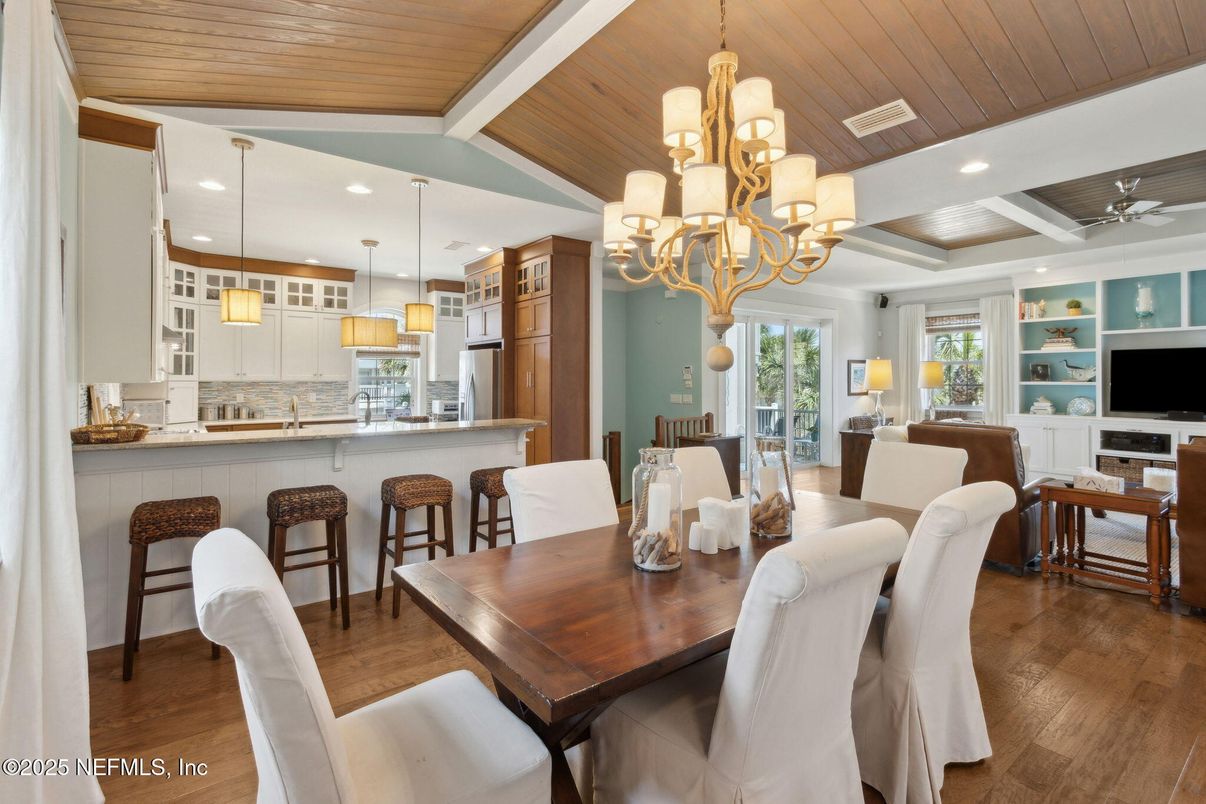 Chandelier, Dining room, Interior, Kitchen, Pendant Lights, Recessed Lighting, Wooden Ceilings, Wood Texture Flooring