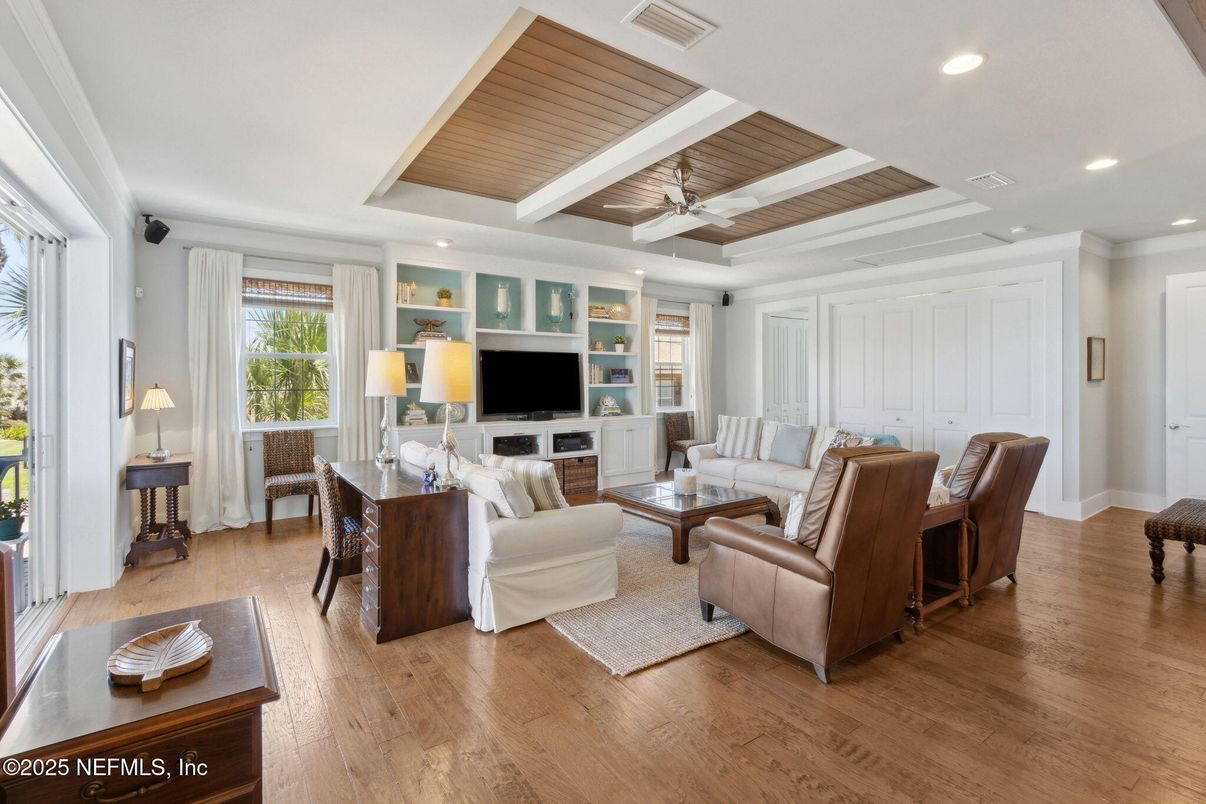 Interior, Living room, Recessed Lighting, Wooden Ceilings, Wood Texture Flooring